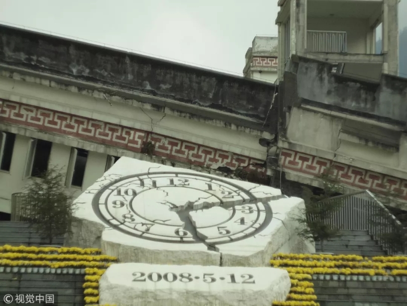 1526131317436093800.jpg 1.jpg